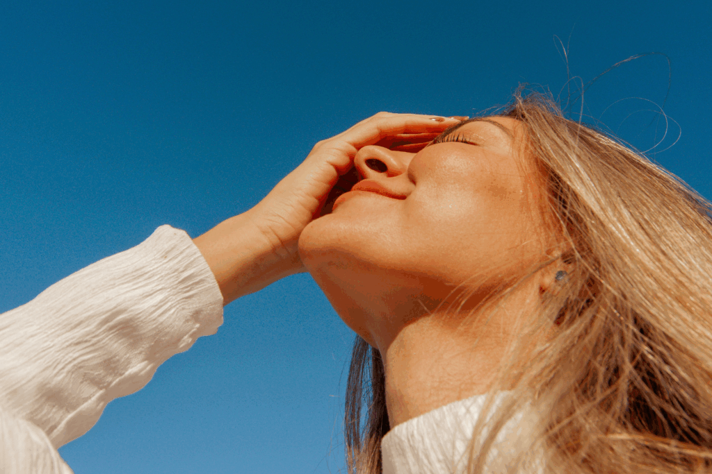 what causes freckles sun exposure UV and melanin production